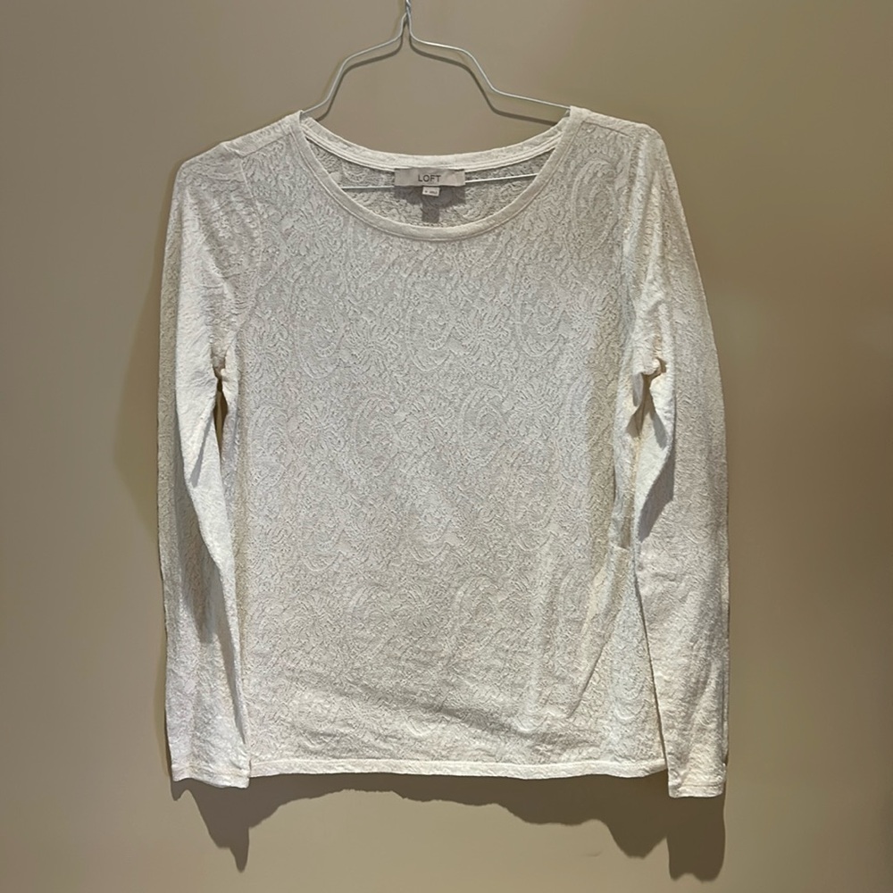 Loft Ivory Lace Stretch Top. Size Medium